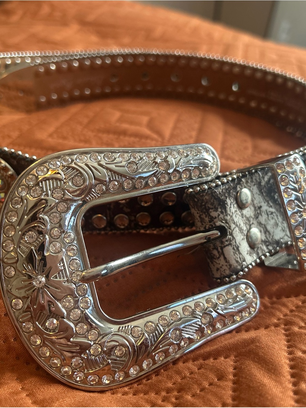 Blazin Roxx Rhinestone Silver Western Buckle Belt
